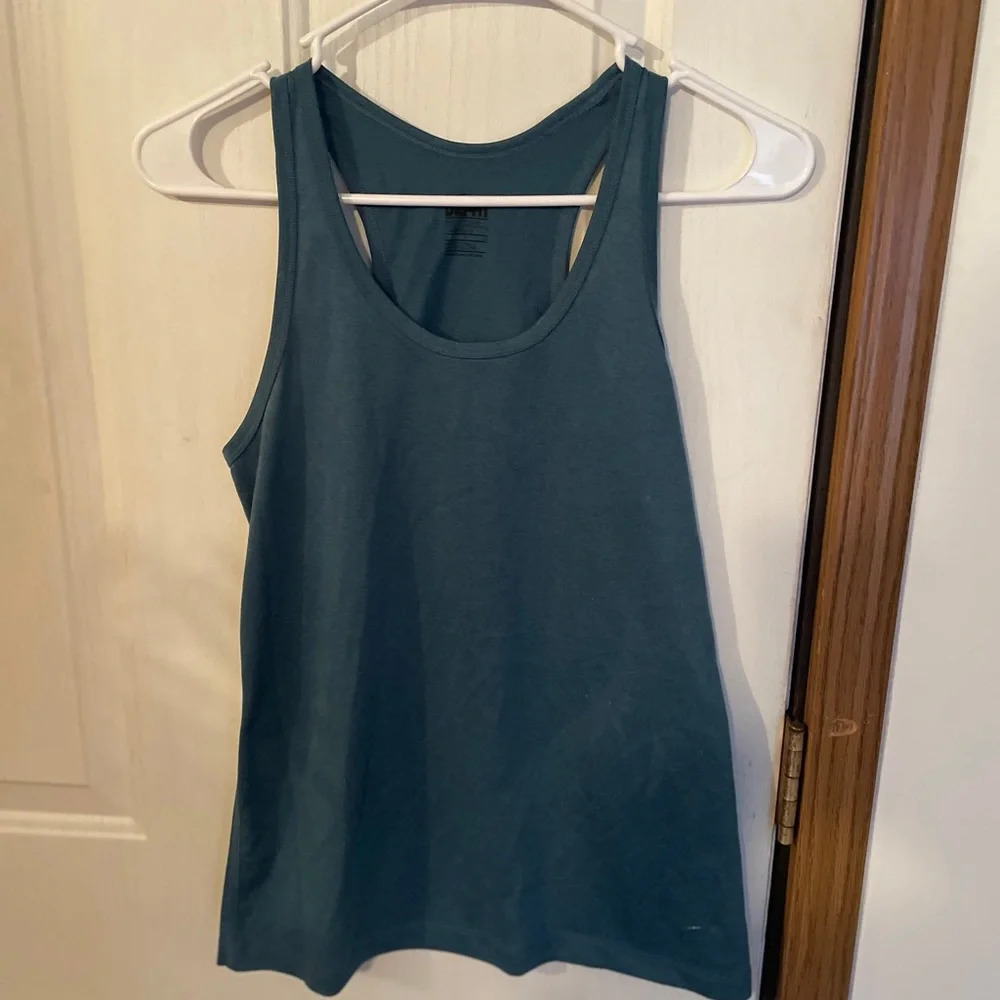 ❤️(2for20)SALE❤️ Nike DriFit Sz S Tank Athletic Workout Activewear tank top